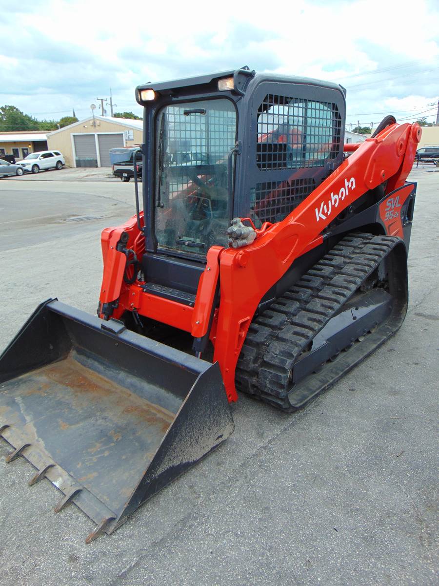 2018 KUBOTA SVL95-2S "HIGH FLOW" BIG 97 HP TURBO 2 SPEED - JOYSTICKS - ENCLOSED A/C & HBEATED CAB - ONLY 2,215 HOURS - 100% SERVICED AND JOB READY - Image 36