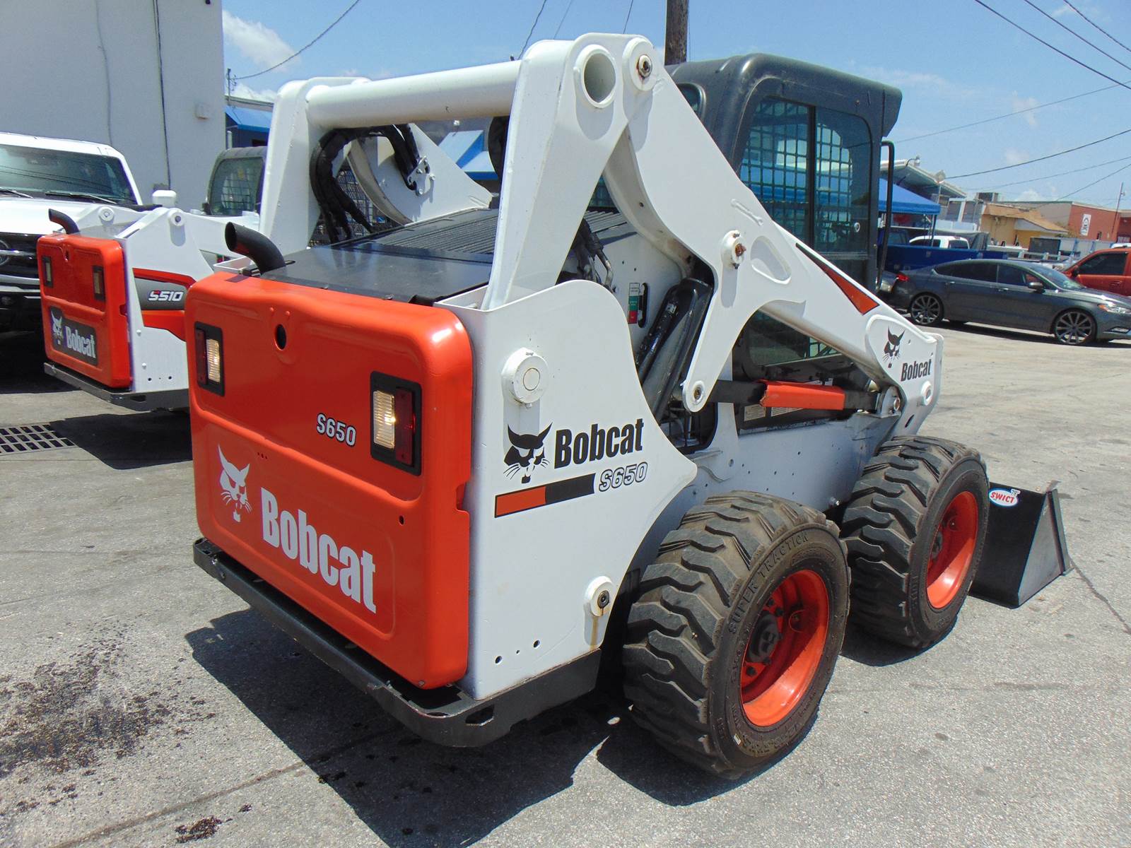 2019 BOBCAT S650 TURBO 2 SPEED - BOB TACH - STEREO - HEAT AND A/C - NEW TIRES - ONLY 1,797 HOURS - 100% JOB READY - Image 22