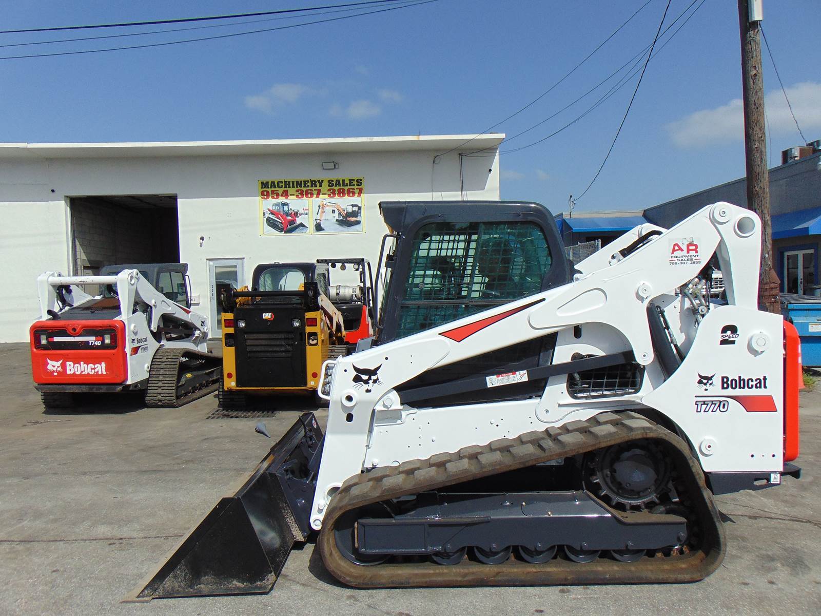 2020 BOBCAT T770 TURBO - JOYSTICK CONTROLS - HEAT AND A/C - STEREO - HEAVY COOLING PKG - ONLY 2,000 HOURS - Image 6