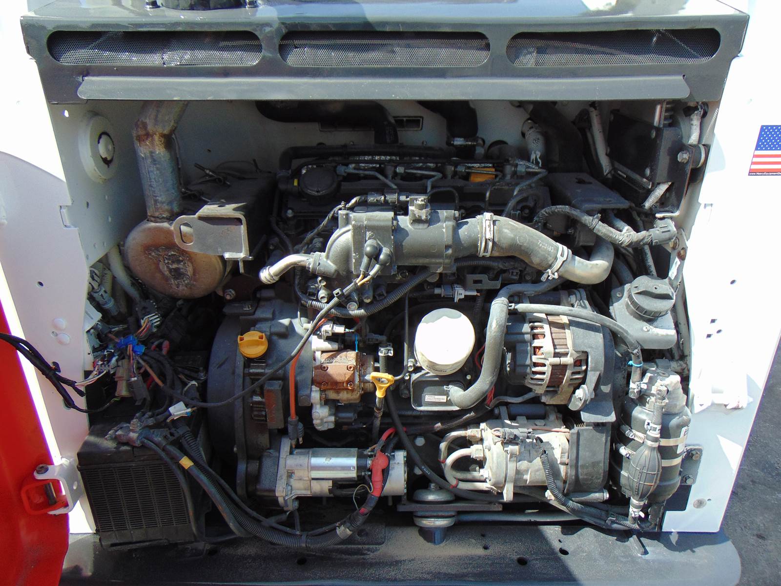 2020 BOBCAT T770 TURBO - JOYSTICK CONTROLS - HEAT AND A/C - STEREO - HEAVY COOLING PKG - ONLY 2,000 HOURS - Image 34