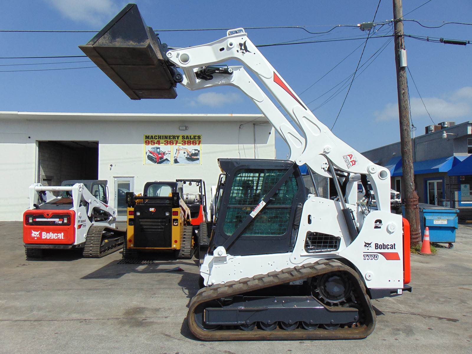2020 BOBCAT T770 TURBO - JOYSTICK CONTROLS - HEAT AND A/C - STEREO - HEAVY COOLING PKG - ONLY 2,000 HOURS - Image 31