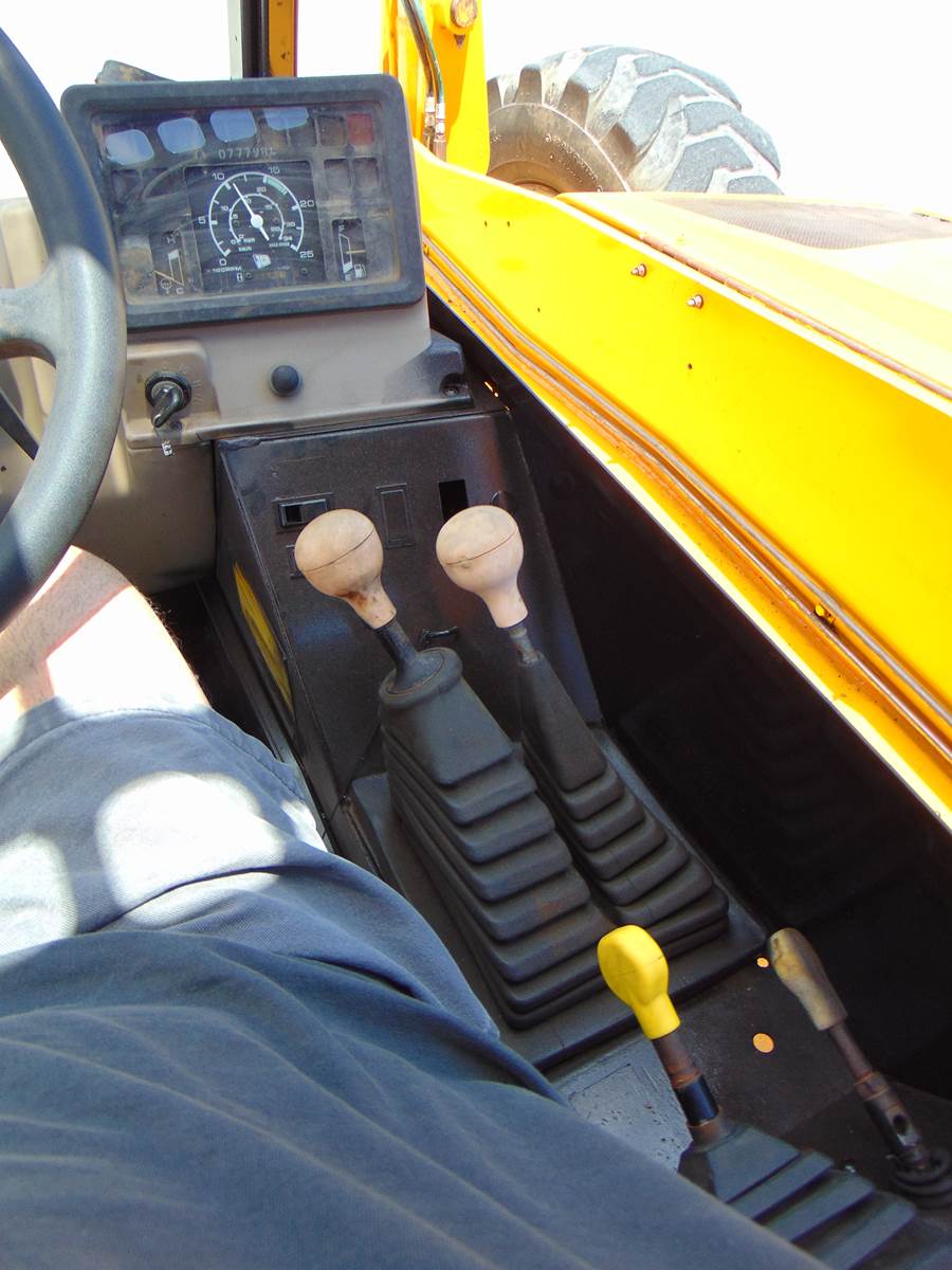 2001 JCB 530 TURBO "6,600 LB - 23 FT" ROTATING FORK CARRIAGE - PRE EMISSIONS - ONLY 1,785 HOURS - NO CDL REQUIRED - Image 25