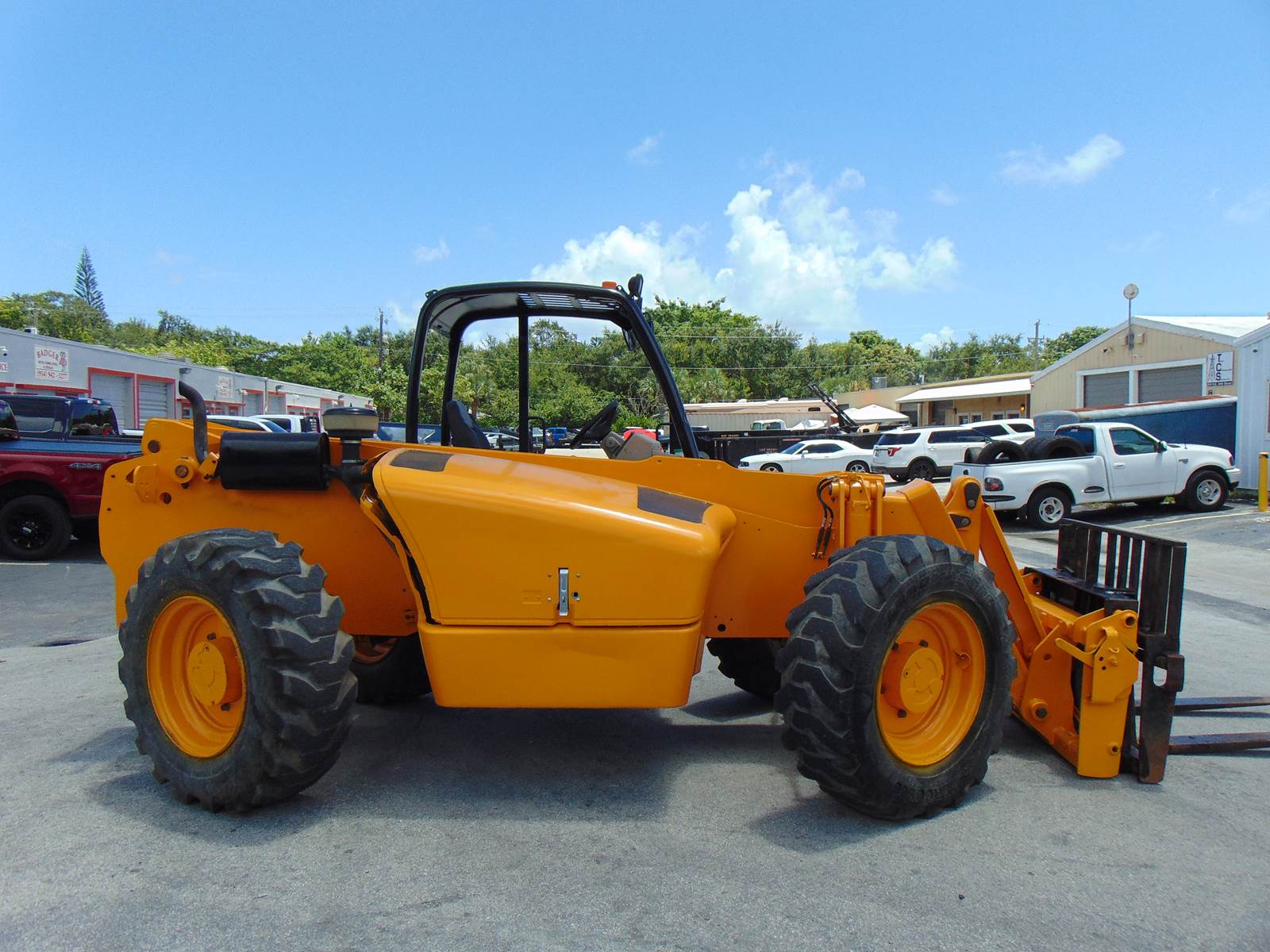 2001 JCB 530 TURBO "6,600 LB - 23 FT" ROTATING FORK CARRIAGE - PRE EMISSIONS - ONLY 1,785 HOURS - NO CDL REQUIRED - Image 36