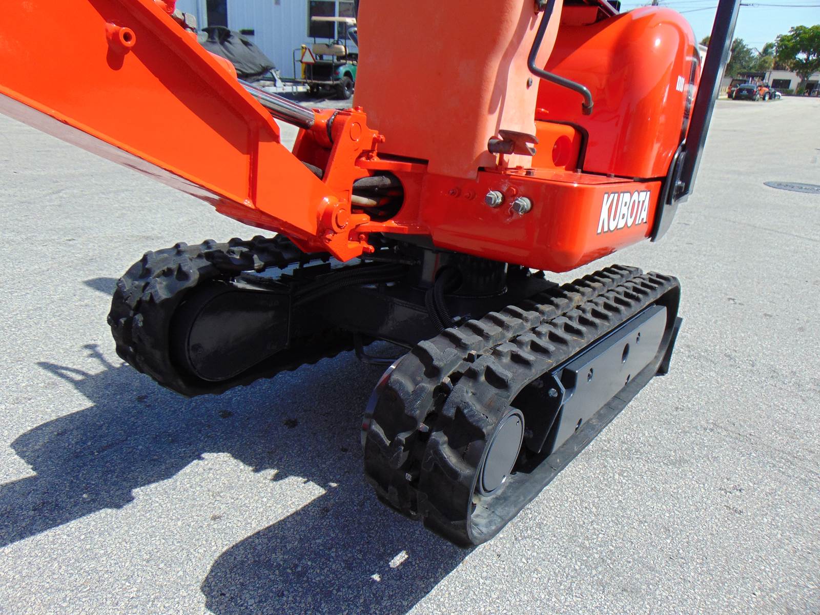 2004 KUBOTA K008 MINI EXCAVATOR - EXPANDABLE TRACKS - ARM SWING -TOOTH BUCKET - MACHINE PERFORMS 100% - FULLY SERVICED TODAY - NEW BATTERY - Image 12
