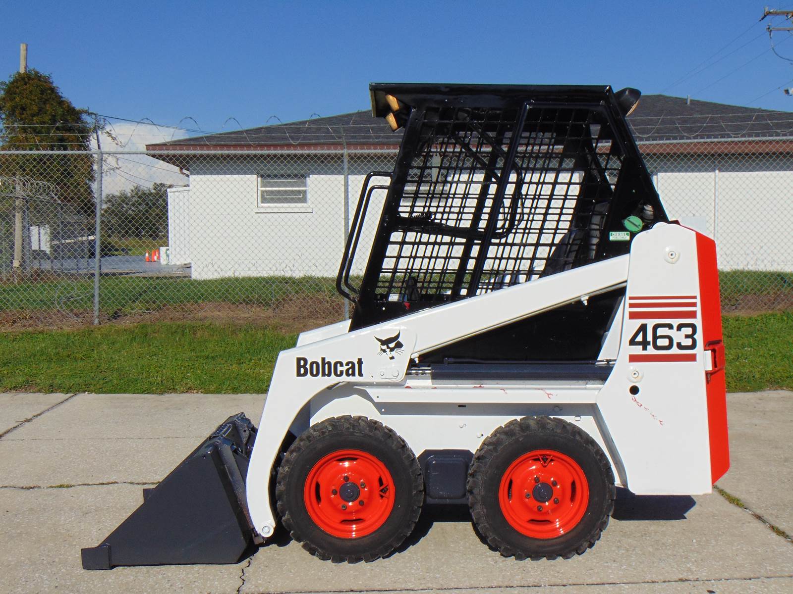 2002 BOBCAT 463 MINI SKID STEER - KUBOTA DIESEL - 36" WIDE - 1,500 LB CAPACITY - ONLY 514 ORIGINAL 1 OWNER HOURS - Image 11
