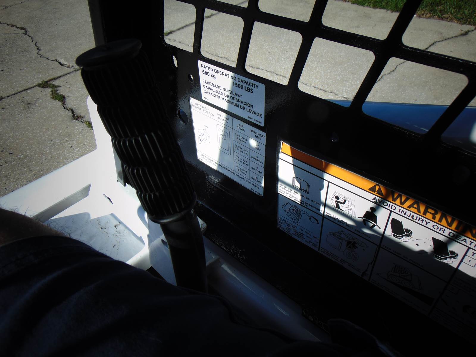 2002 BOBCAT 463 MINI SKID STEER - KUBOTA DIESEL - 36" WIDE - 1,500 LB CAPACITY - ONLY 514 ORIGINAL 1 OWNER HOURS - Image 17