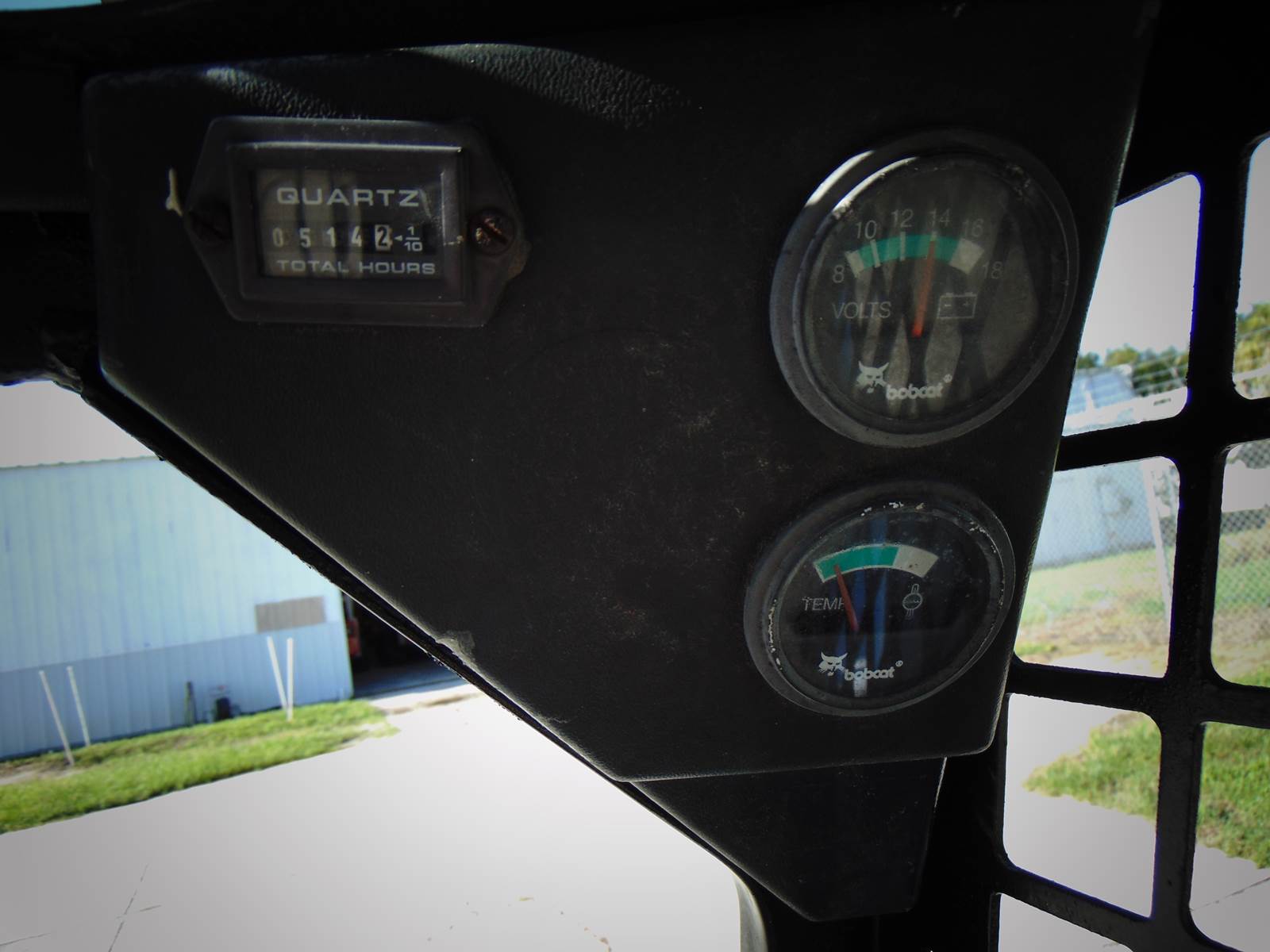 2002 BOBCAT 463 MINI SKID STEER - KUBOTA DIESEL - 36" WIDE - 1,500 LB CAPACITY - ONLY 514 ORIGINAL 1 OWNER HOURS - Image 19