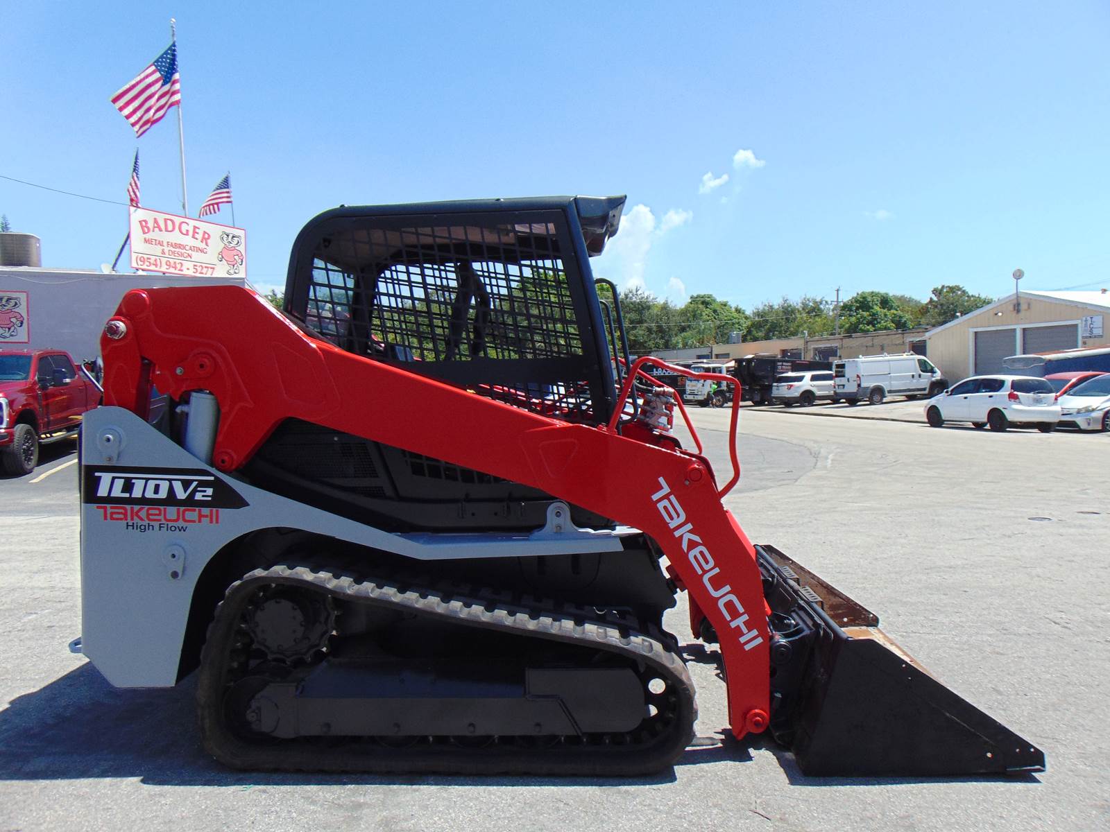 2020 TAKEUCHI TL10V-2 WIDE TRACK - JOYSTICKS - SMART BUCKET - KUBOTA DIESEL - 2 SPEED - NO D.E.F. - ONLY 1,949 HOURS - FULLY SERVICED - Image 3