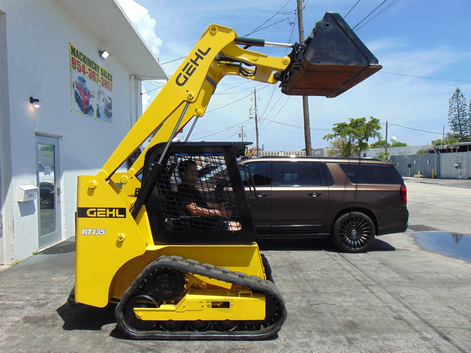 2021 GEHL RT135 TURBO "SELF LEVELING" SMART BUCKET - JOYSTICKS - YANMAR DIESEL - ONLY 1,393 HOURS - Image 3