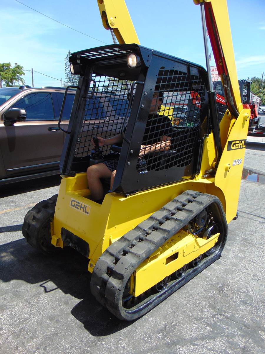 2021 GEHL RT135 TURBO "SELF LEVELING" SMART BUCKET - JOYSTICKS - YANMAR DIESEL - ONLY 1,393 HOURS - Image 34