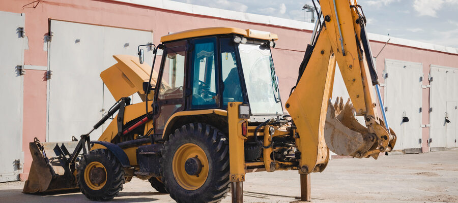 Repair of a broken excavator