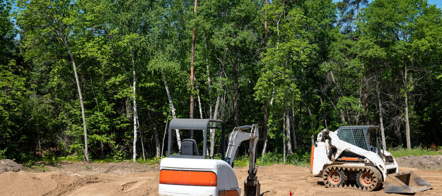 skid steer and compact tracker